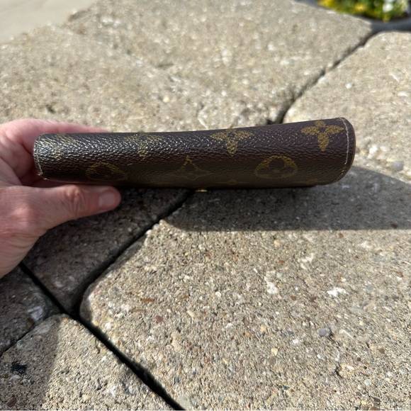 Louis Vuitton Monogram Tressor wallet - Picture 6 of 13
